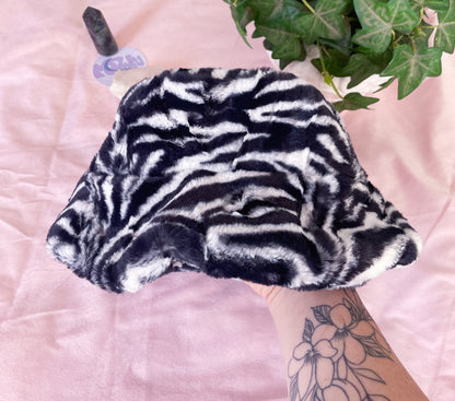 FUZZY ZEBRA HAT